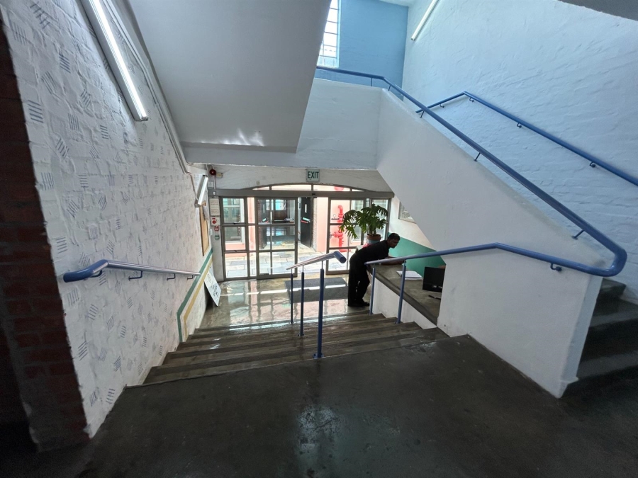 To Let Commercial Property for Rent in Woodstock Western Cape
